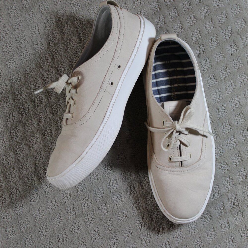 Cole Haan Grandpro Wm Sz 8B Cream-colored Leather Lace Up Sneakers